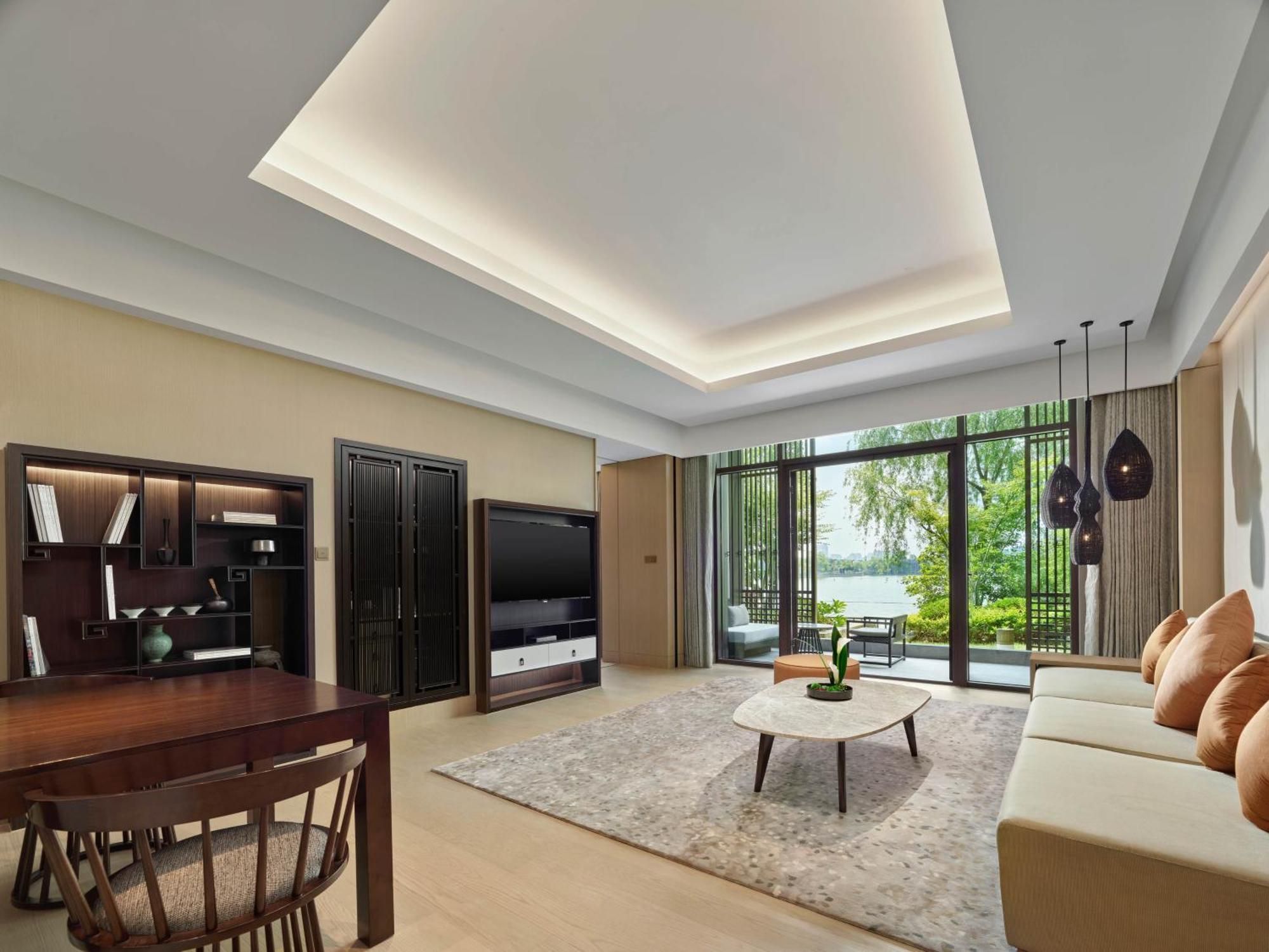 Hilton Shanghai Songjiang Guangfulin Экстерьер фото