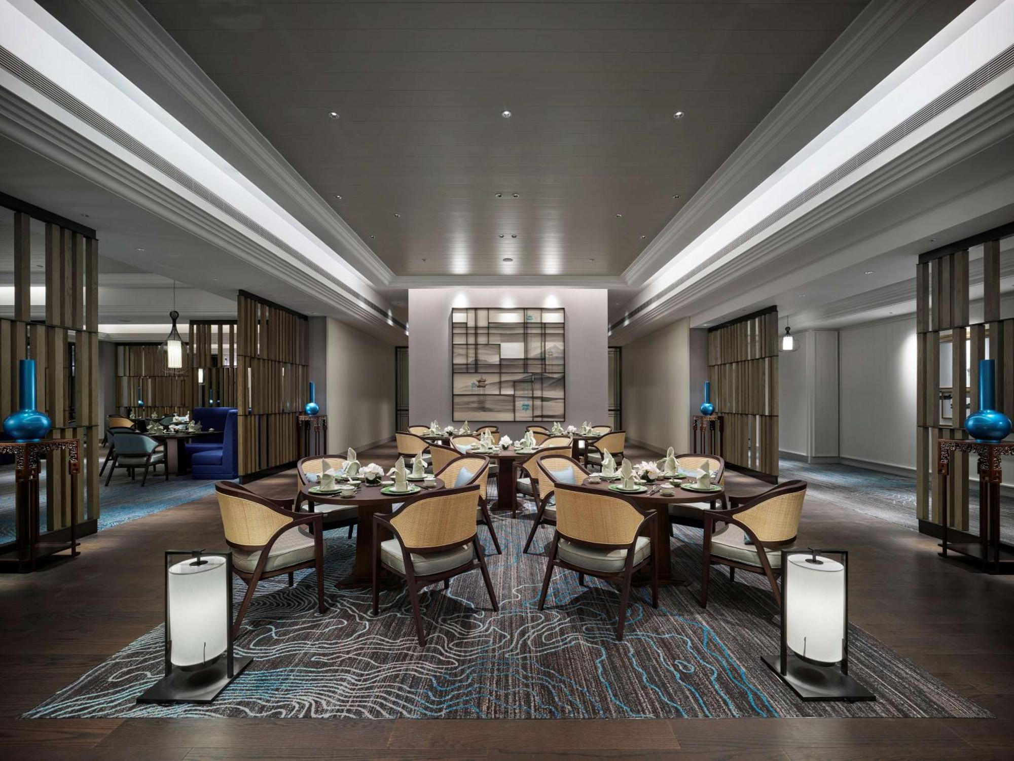 Hilton Shanghai Songjiang Guangfulin Экстерьер фото