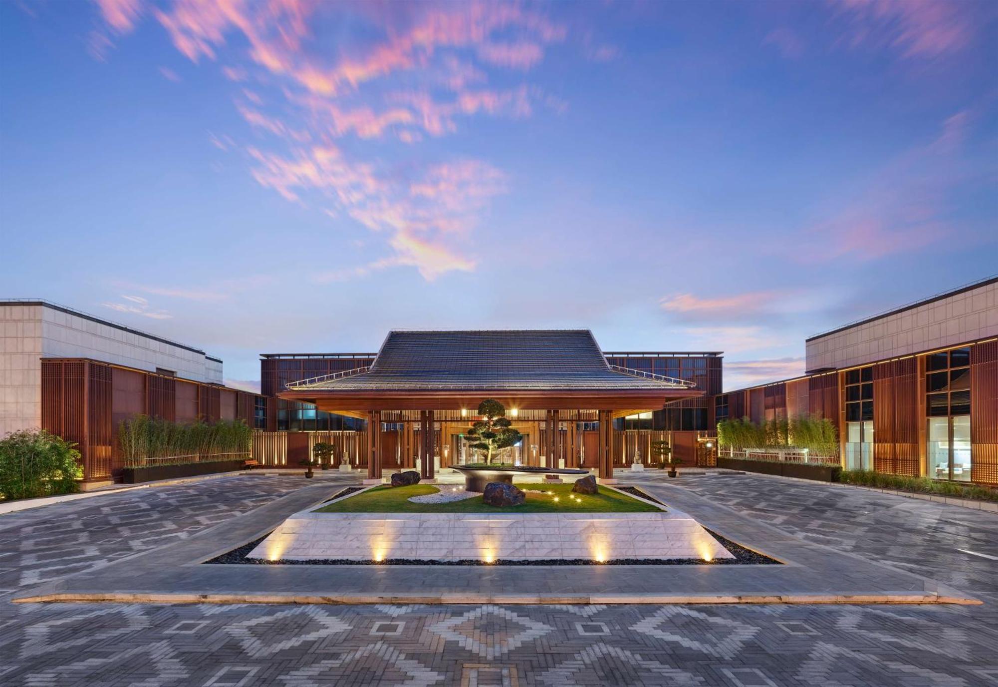 Hilton Shanghai Songjiang Guangfulin Экстерьер фото